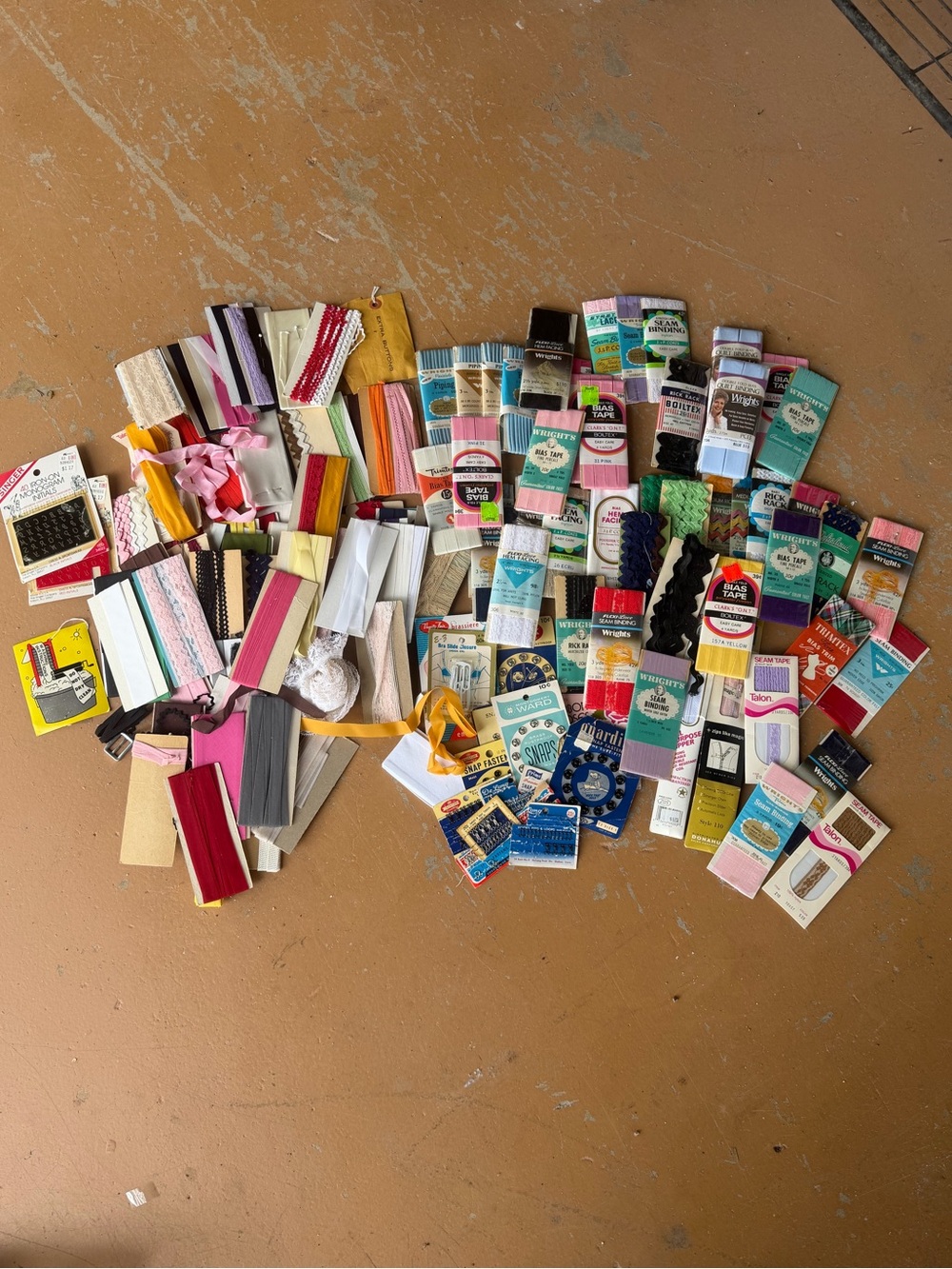 HUGE Lot Vintage Sewing Notions NOS Wrights Bias Tape Thread Trims Zipper